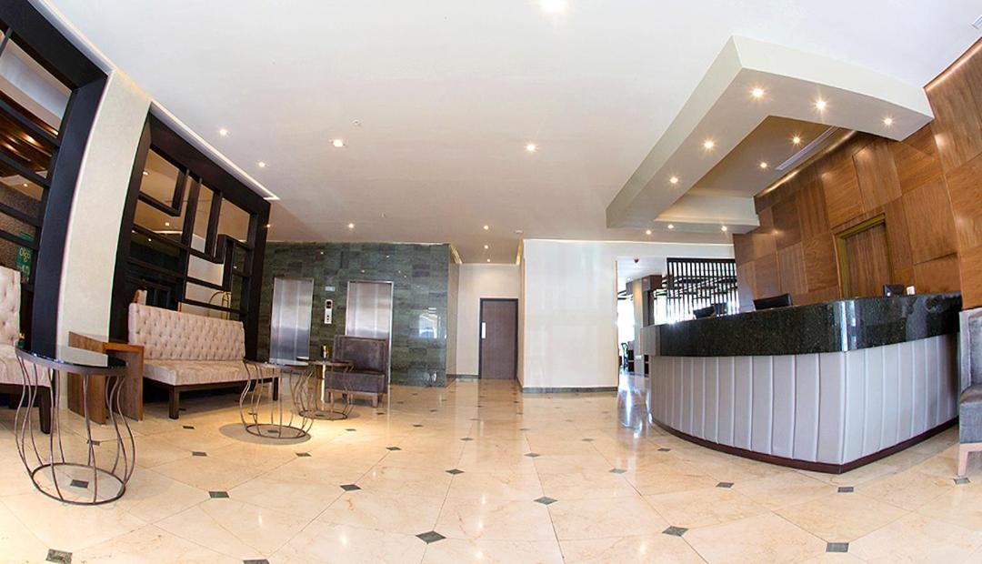 מלון מונטריי Antaris Galerias מראה חיצוני תמונה